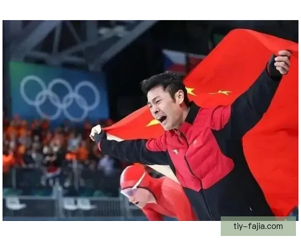 宁忠岩速滑1500米夺金落泪