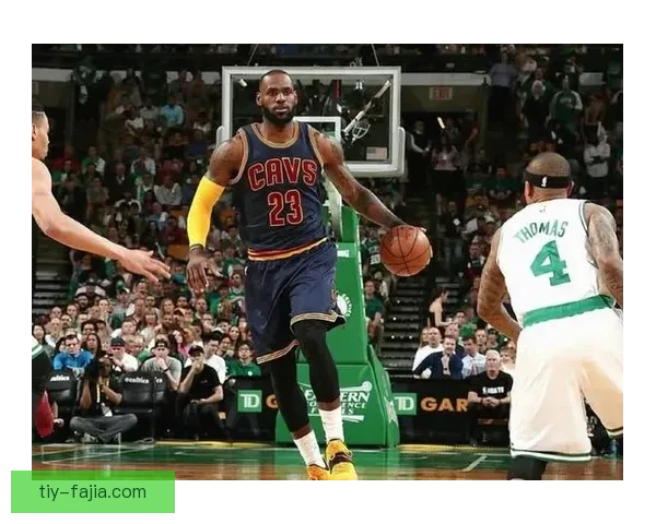 文霍斯特曝詹姆斯或底薪返骑士